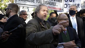 Steve Bannon stellt sich dem FBI