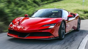 1000 PS aus einem V8 und drei E-Werken