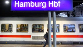Strecke von Berlin nach Hamburg nach Brandanschlägen gesperrt