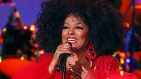 Den lieben Gott selig mit Popcorn bewerfen