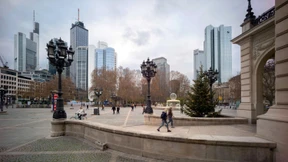 Signa plant Hochhaus am Opernplatz