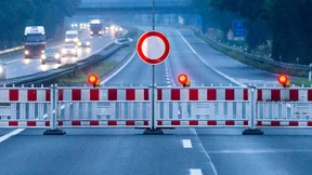 A7 nach Lastwagenbrand voll gesperrt