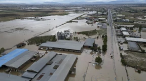 „Ebene von Thessalien ist riesiger See“