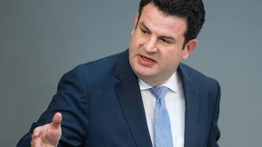 Der Arbeitsminister kümmert sich nun um die Härtefälle