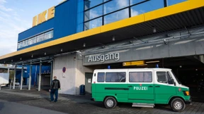 Neue Hinweise nach Überfall vor Ikea-Filiale in Frankfurt