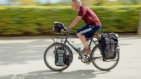 Mit dem Rad durch Wüsten, Berge und Elefantenherden