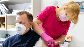 Bundesregierung bereitet Ausnahme-Verordnung für Geimpfte vor