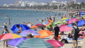 Konsortium kauft Reiseanbieter FTI für einen Euro