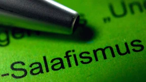 Irritierender Aufstand der Frommen