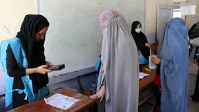 Afghanisches Kartenhaus