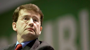 Regierung will Vertrauensfrage stellen