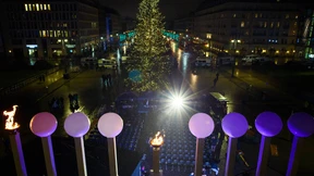 Steinmeier feiert Chanukka am Brandenburger Tor