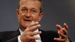 Wendelin Wiedeking imitiert Vapiano