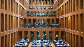 Spekulationen im Indikativ