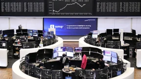 Weitere Gewinne an heißem Berichtssaison-Tag