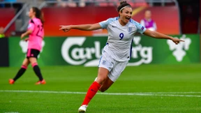 Spanien und England mit klaren Auftaktsiegen