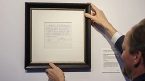 Legendärer Messi-Vertrag auf Serviette wird verkauft