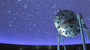 Unterm künstlichen Sternenhimmel