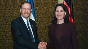 Baerbock zu Gesprächen in Israel