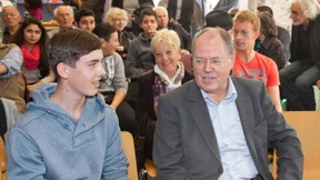 Nur einmal ist Peer Steinbrück sprachlos