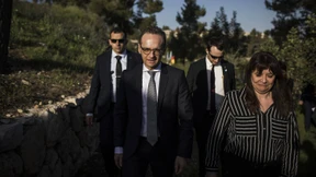 Maas schlägt einen neuen Ton an