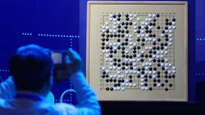 Computer bringt sich selbst Go bei – und wird Weltklasse