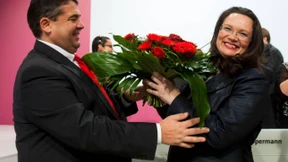 Ein weiter Bogen nach links  