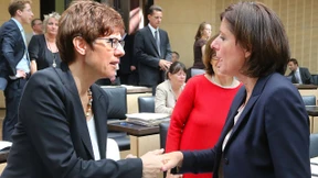 Kramp-Karrenbauer: Nur noch sechs oder acht Bundesländer