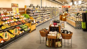 Frisch mahlen im Supermarkt