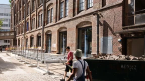 Schirn zieht mit Tanz und Musik nach Bockenheim