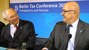 Vorsicht, wenn der Finanzminister jubelt!  