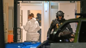 Die Lehrer riefen: Türe schließen, auf den Boden legen