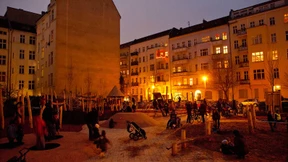 Bobbycar trifft Bierflasche