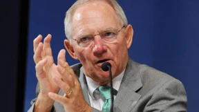 Finanzminister hält Hebelung auf 2 Billionen Euro für illusorisch