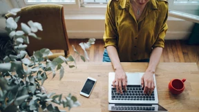 Frankreich plant Bußgeld bei Verstößen gegen Homeoffice-Pflicht