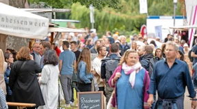 Spätsommersonne zum Weinmarkt