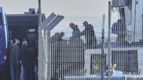 Italien bringt erstmals abgelehnte Asylbewerber nach Albanien