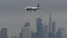 Anrainer wehren sich gegen geänderte Abflugroute