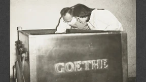 Der Mann ist ja völlig kahl