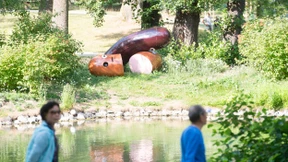 Container auf dem Kopf