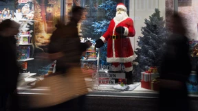 Verkäuferin klärt Mädchen über Weihnachtsmann auf – und verliert Job