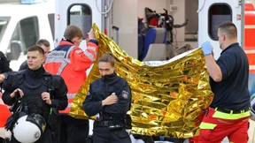 Verletzte nach Zusammenstößen zwischen Polizei und AfD-Gegnern