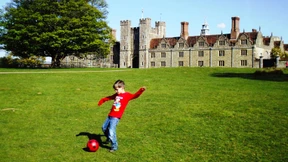 Wie die Stoffente ins Prunkgemach kommt