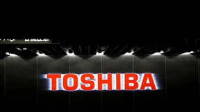 Toshiba stimmt dem eigenen Verkauf für 14 Milliarden Euro zu
