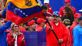 Tausende gegen Maduro