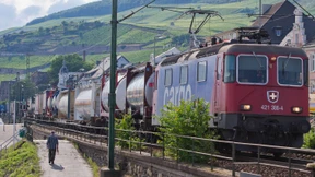 Kopie von Strengere Bahnlärm-Grenzwerte erst ab 2016 