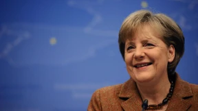 Die Kanzlerin singt das Hohelied auf die EZB