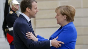 Ein Kampfflugzeug als Symbol der Verbundenheit