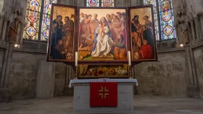 Muss der neue Naumburger Altar weg?