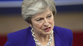 May zeigt Bereitschaft für längere Übergangsphase nach EU-Austritt